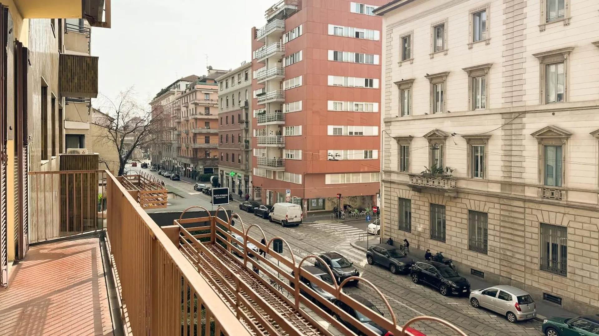 Apartment Ferienwohnung Galleria Moderna In Porta Romana Mailand